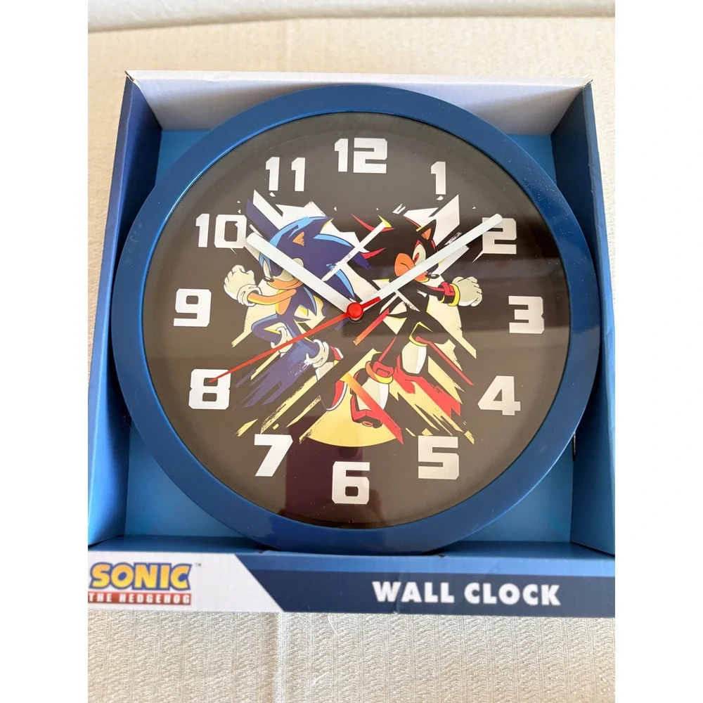 Sonic the Hedgehog Wall Clock Kids 10 inch Blue New Shadow Sega Gaming Decor